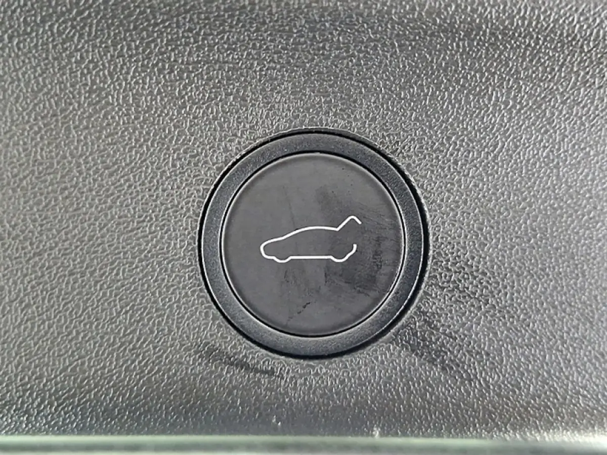 RWD 58 kWh | Panoramadak | Voorstoelen verwarmd | Keyless | Dodehoek detectie | Cruise control adaptief met Stop&Go | Dodehoek detectie | Elektrisch verstelbare stoel(en) met geheugen