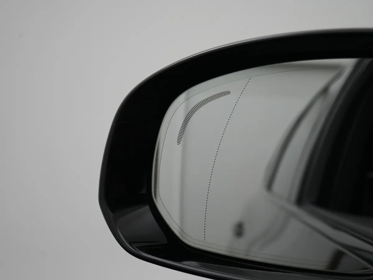 T6 Recharge AWD Ultimate Dark | Luchtvering | Bowers & Wilkins | Head-Up | 360° | Panoramadak | Trekhaak | Adaptive Cruise | BLIS | 21"