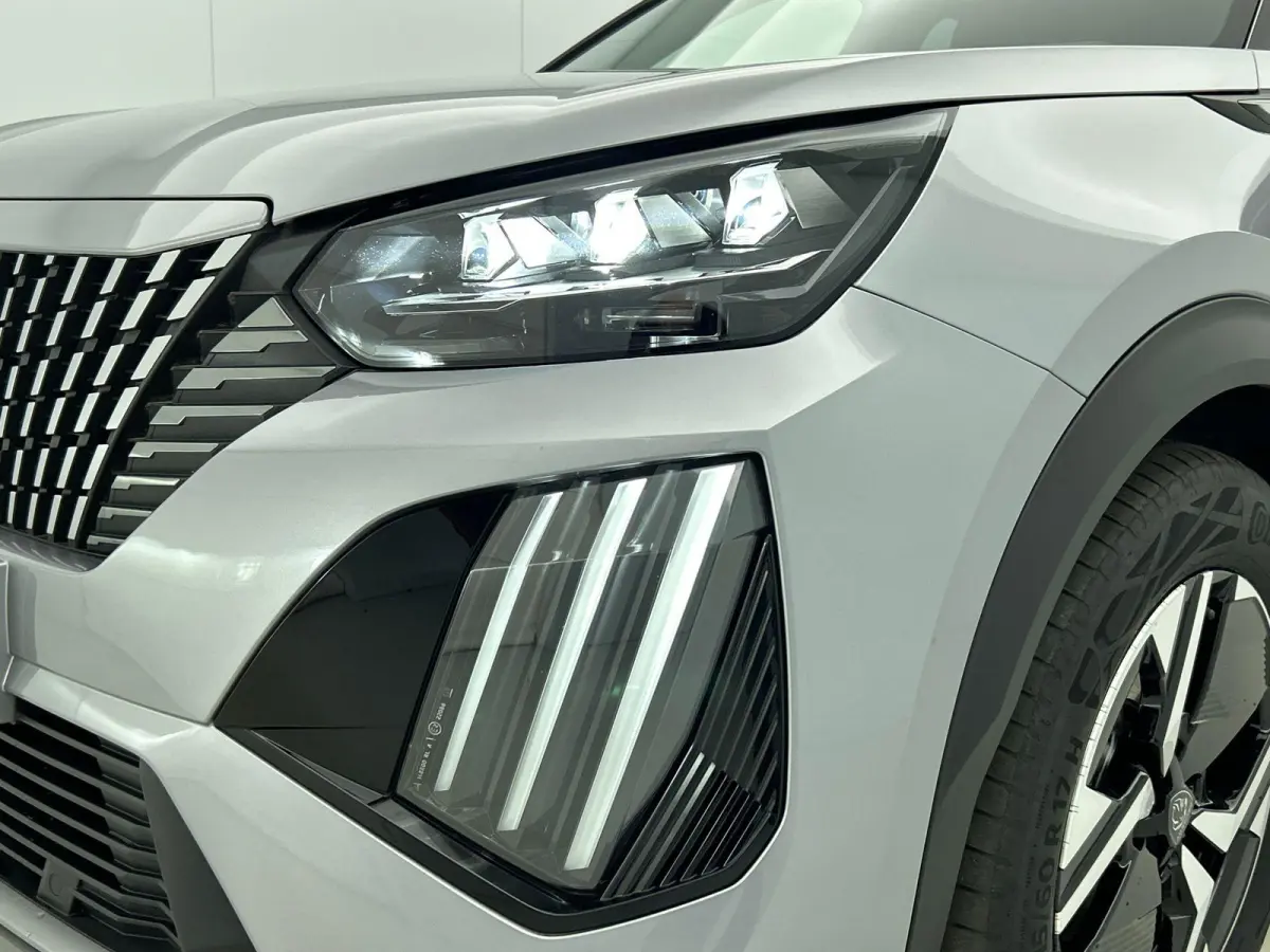 EV 54 kWh 156pk GT Automaat | 3 Fase | Navigatie | Camera | Leder/Alcantara | Stoel elektrisch+verwarmd+massage | Full Led koplampen | Parkeersensoren v+a | Keyless | Adaptieve Cruise Contro