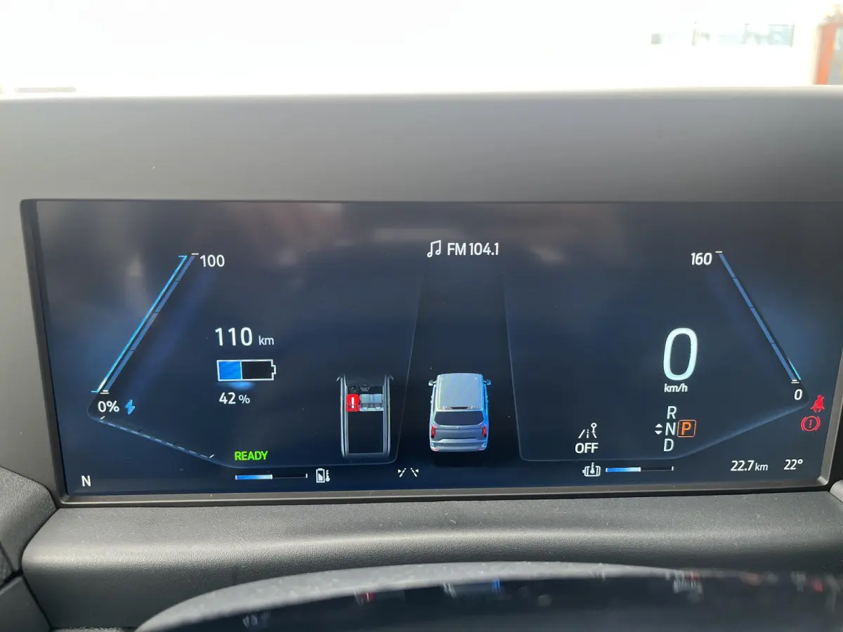 Cust. 340 L2H1 Limited 71 kWh | Stoelverwarming | All Season Banden | Cruise Control | Klimaat Controle | Achteruitrijd Camera |