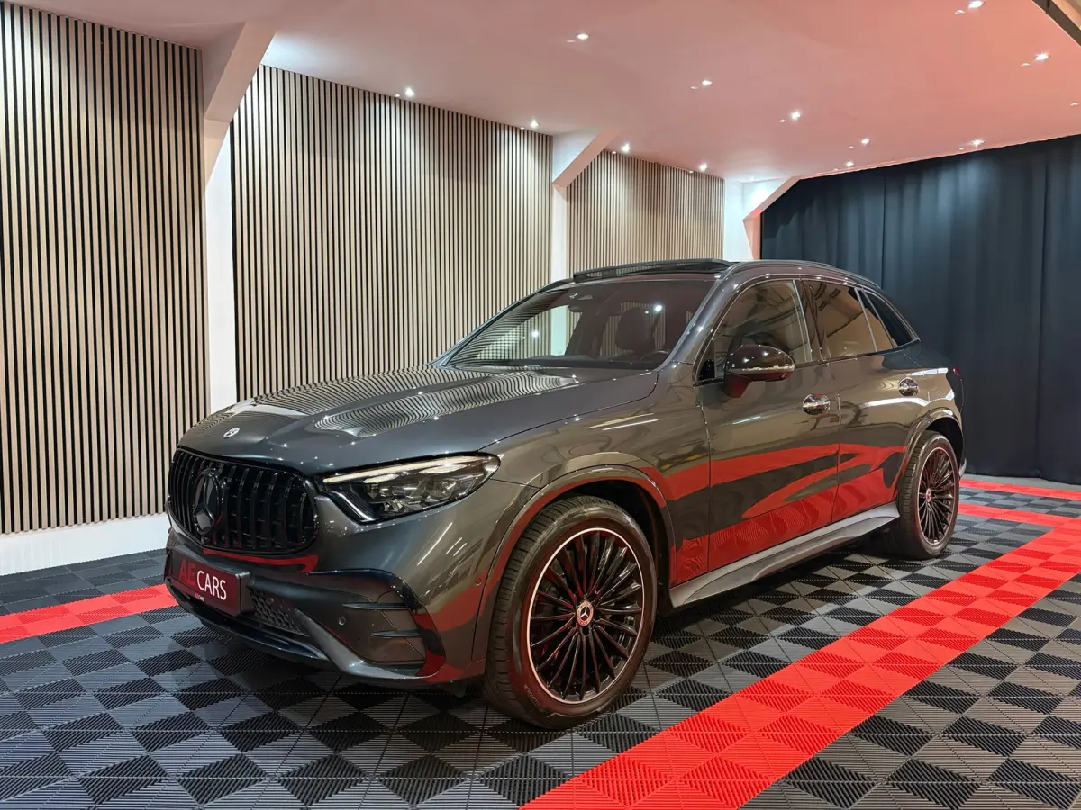 300 4MATIC AMG Line Head-Up Leder-Memory 360Camera Bom Voll