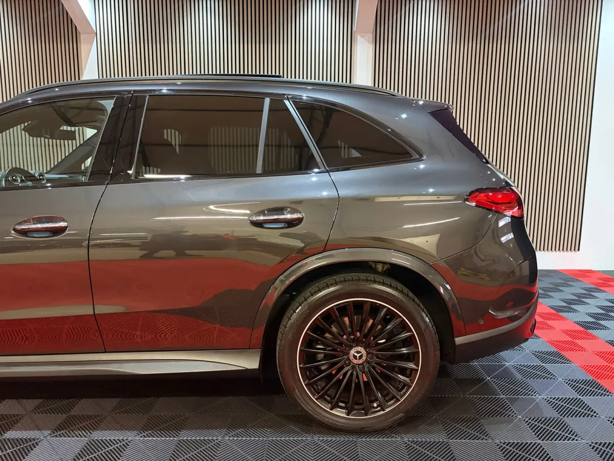 300 4MATIC AMG Line Head-Up Leder-Memory 360Camera Bom Voll