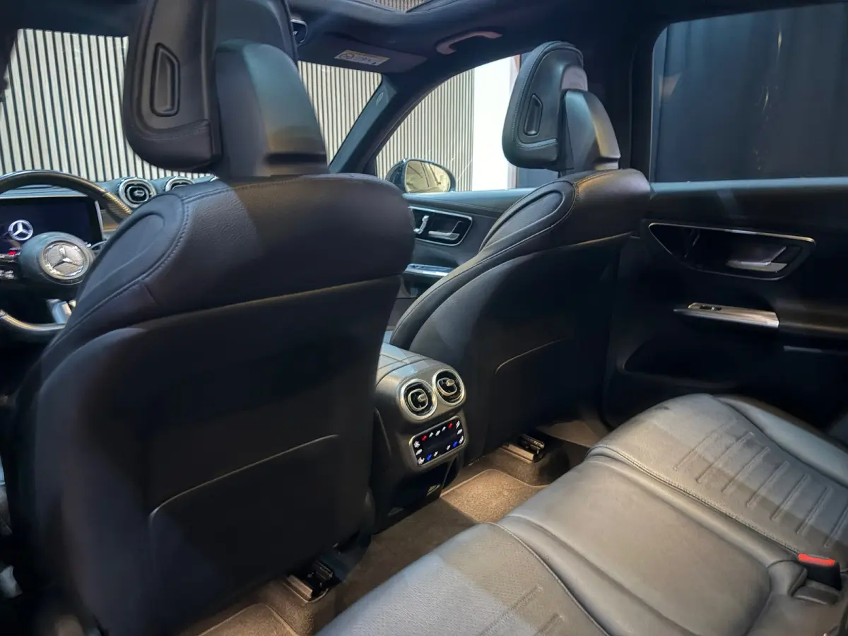300 4MATIC AMG Line Head-Up Leder-Memory 360Camera Bom Voll