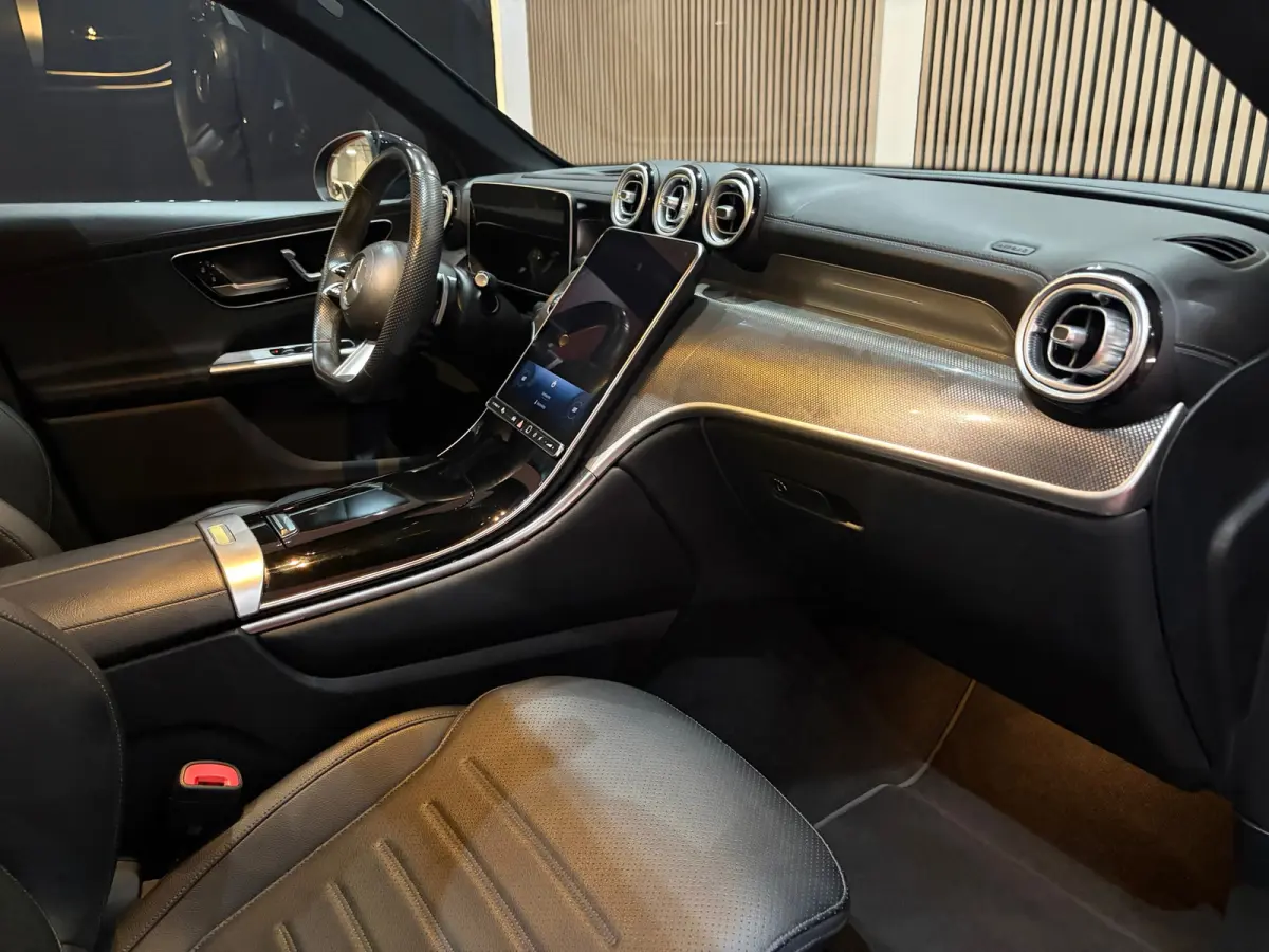 300 4MATIC AMG Line Head-Up Leder-Memory 360Camera Bom Voll