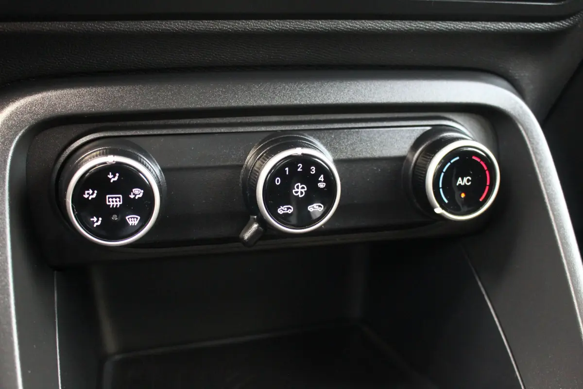 Business 113pk Comfort Range 44 kWh | Airco | Comfort St. | Cruise C. | LED | Navigatie | PDC | Airco | Comfort St. | Cruise C. | LED | Navigatie | PDC |