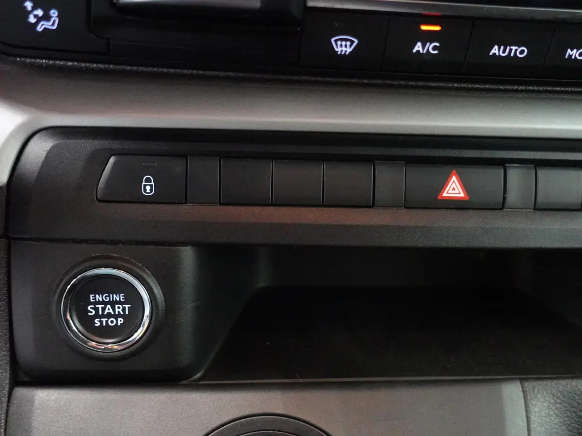 2.0 CDTI L3H1 Edition Automaat Airco Navi Cruise Control Apple Carplay Trekhaak