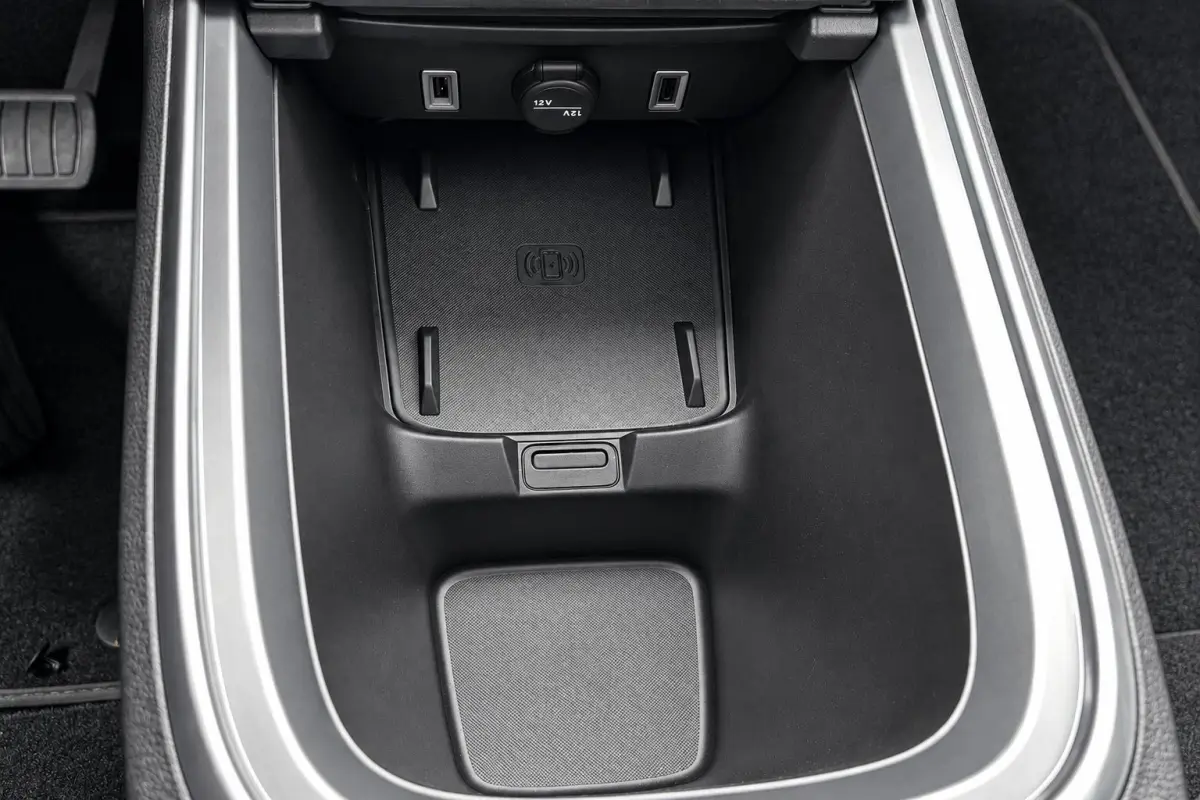 La Prima 54 kWh | Navigatie | Lederen Bekleding | Camera | Parkeersensoren | 2 + 6 jaar Speciale Garantie! |