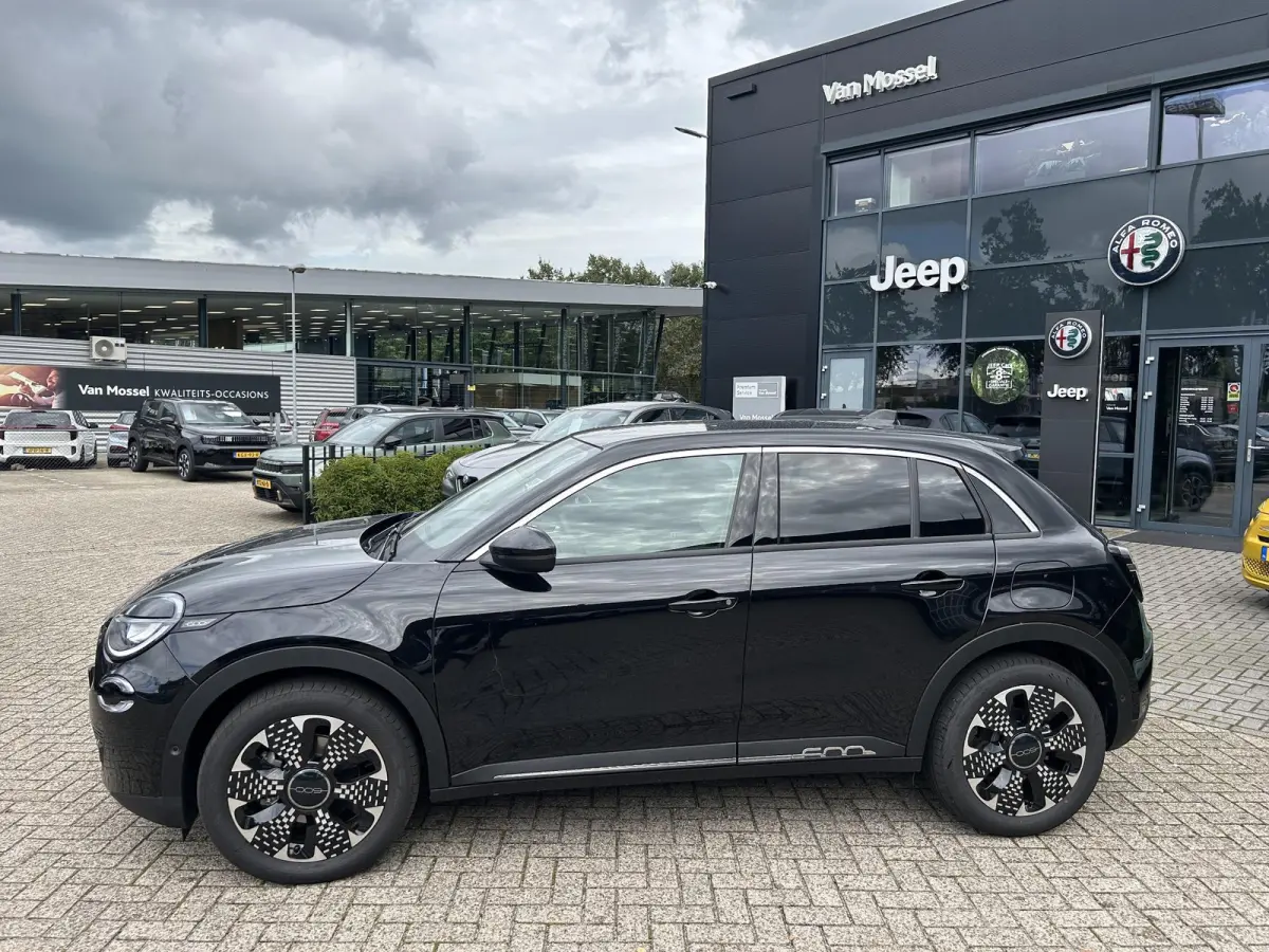 La Prima 54 kWh | Navigatie | Lederen Bekleding | Camera | Parkeersensoren | 2 + 6 jaar Speciale Garantie! |