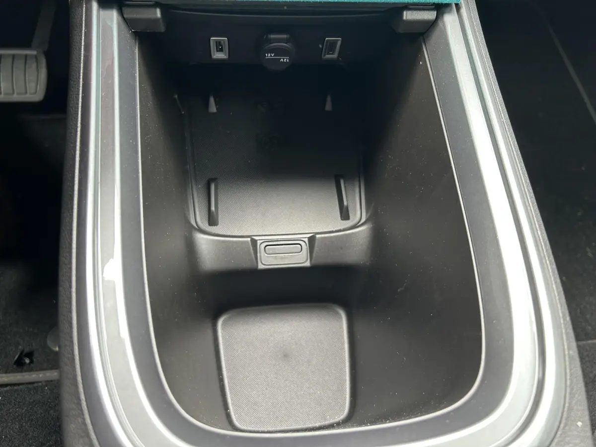 La Prima 54 kWh | Navigatie | Lederen Bekleding | Camera | Parkeersensoren | 2 + 6 jaar Speciale Garantie! |
