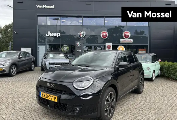 La Prima 54 kWh | Navigatie | Lederen Bekleding | Camera | Parkeersensoren | 2 + 6 jaar Speciale Garantie! |