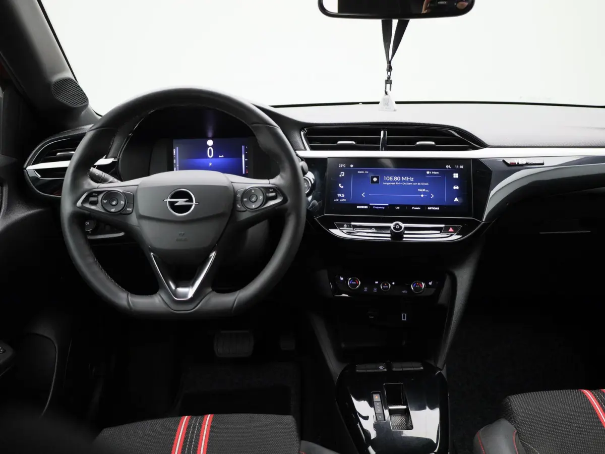 BEV 50kWh YES | PDC V+A | Stoel&Stuur Verwarming | Apple Carplay&Android Auto | 136PK | Cruise Control