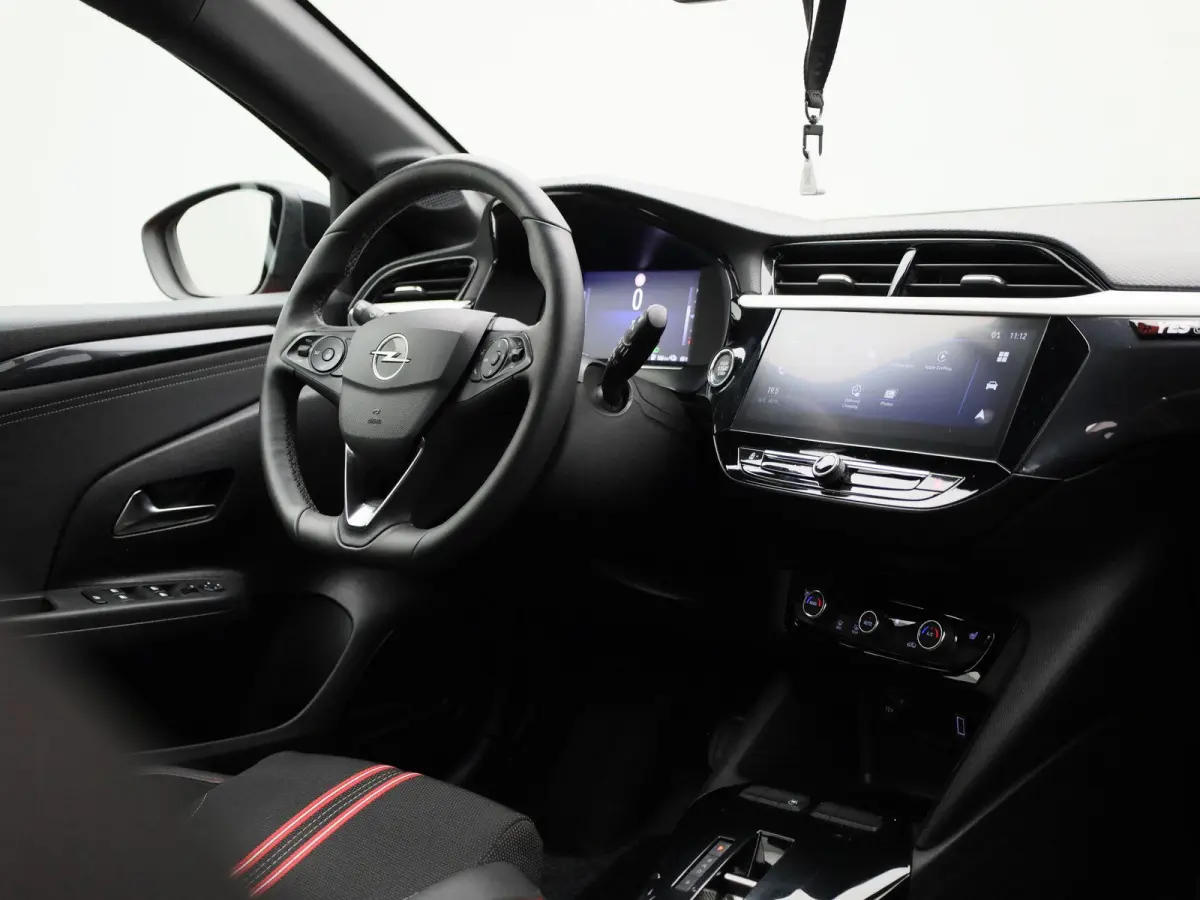 BEV 50kWh YES | PDC V+A | Stoel&Stuur Verwarming | Apple Carplay&Android Auto | 136PK | Cruise Control