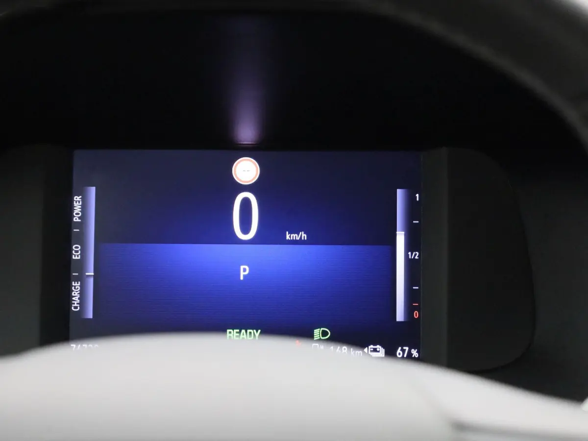 BEV 50kWh YES | PDC V+A | Stoel&Stuur Verwarming | Apple Carplay&Android Auto | 136PK | Cruise Control