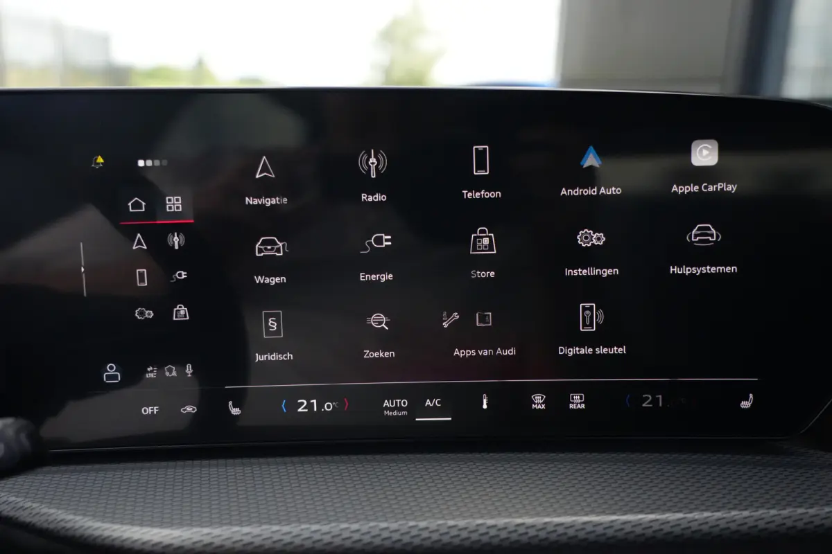 2.0 TFSI e-hybrid quattro S edition Sportback | 299PK | Pano | 360° | 21" | Keyless | S Line | Tech Plus | Audi Q5 Sportback S edition 299 PK Plug-in Hybrid met 2.0 viercilinder, panoramada