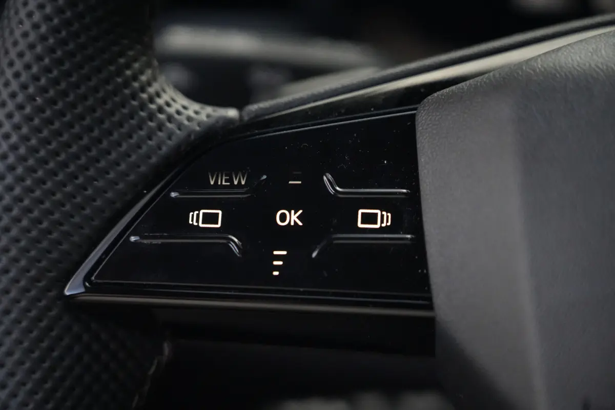 2.0 TFSI e-hybrid quattro S edition Sportback | 299PK | Pano | 360° | 21" | Keyless | S Line | Tech Plus | Audi Q5 Sportback S edition 299 PK Plug-in Hybrid met 2.0 viercilinder, panoramada