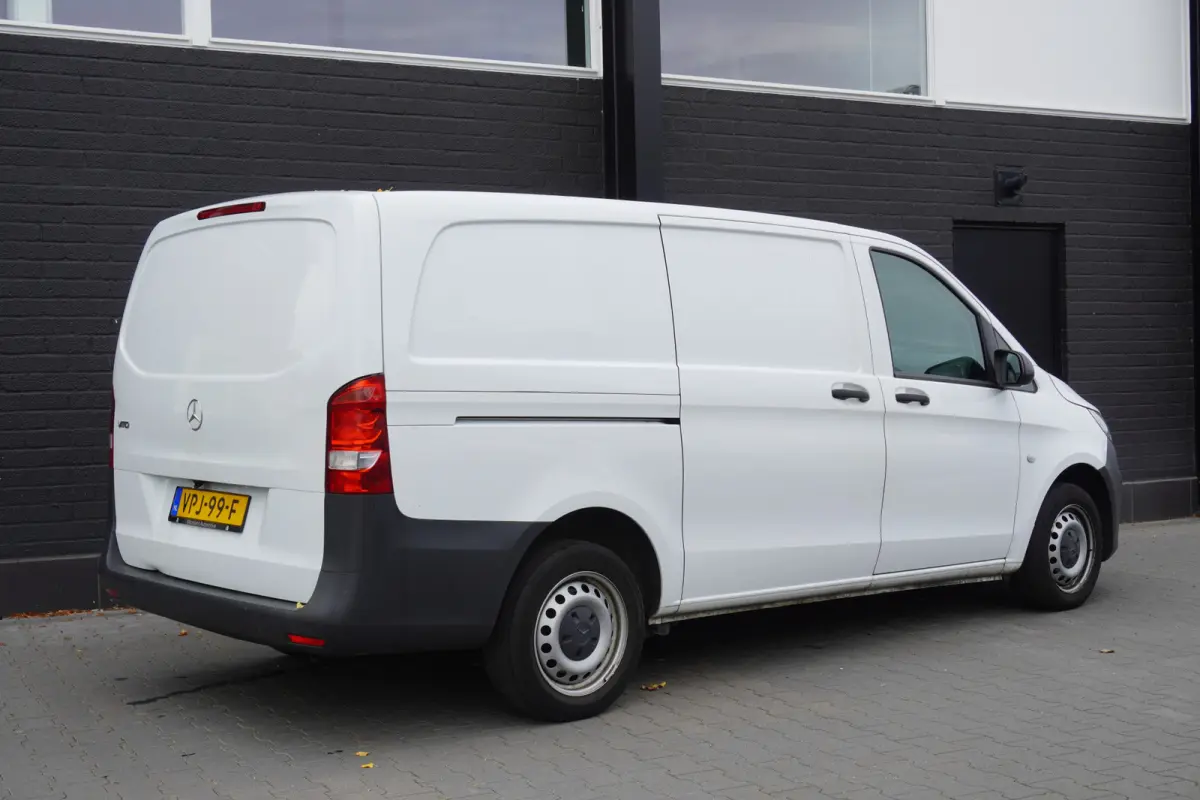 110 CDI Lang EURO 6 - Airco - Navi - Cruise - €15.950,- Excl.