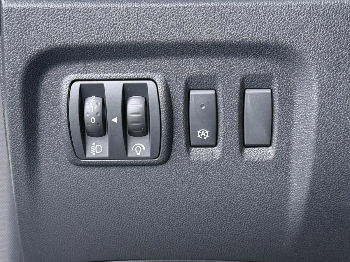 TCe 150 EDC GPF Intens | Automaat | Trekhaak | Panoramadak |