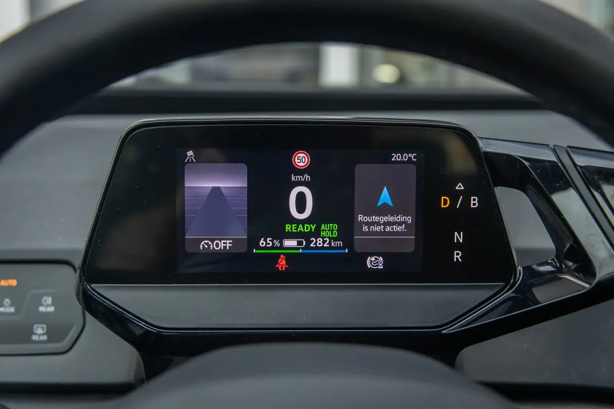 Pro 59 kWh | Apple Carplay/Android Auto | Cruise Control Adaptief | Climate | DAB | Parkeersensoren voor en achter | Airco (automatisch) | Apple Carplay/Android Auto|telefoonintegratie premi