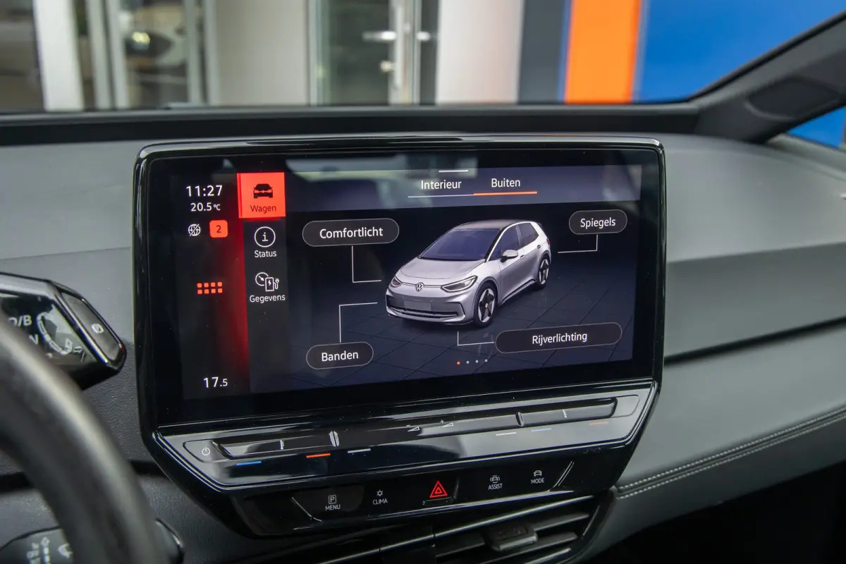 Pro 59 kWh | Apple Carplay/Android Auto | Cruise Control Adaptief | Climate | DAB | Parkeersensoren voor en achter | Airco (automatisch) | Apple Carplay/Android Auto|telefoonintegratie premi