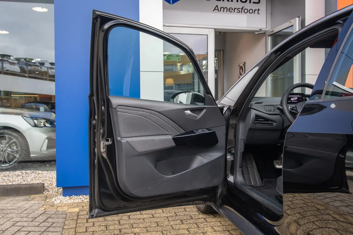 Pro 59 kWh | Apple Carplay/Android Auto | Cruise Control Adaptief | Climate | DAB | Parkeersensoren voor en achter | Airco (automatisch) | Apple Carplay/Android Auto|telefoonintegratie premi