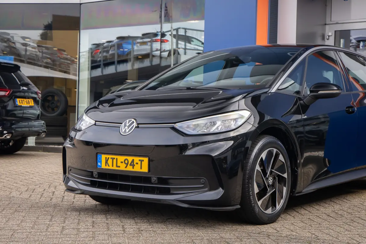 Pro 59 kWh | Apple Carplay/Android Auto | Cruise Control Adaptief | Climate | DAB | Parkeersensoren voor en achter | Airco (automatisch) | Apple Carplay/Android Auto|telefoonintegratie premi