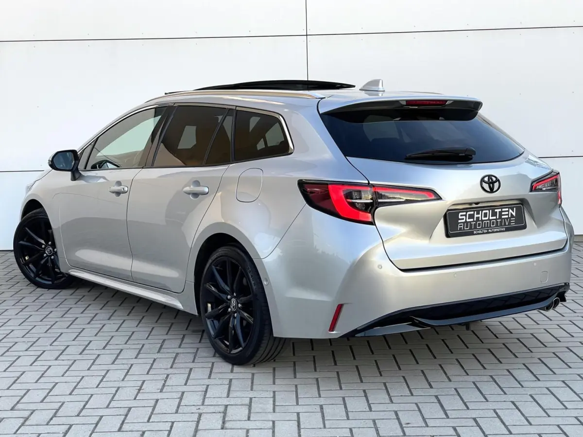 2.0 Hybrid Premium JBL Pano Leder Camera DAB Navi Trekhaak Carplay