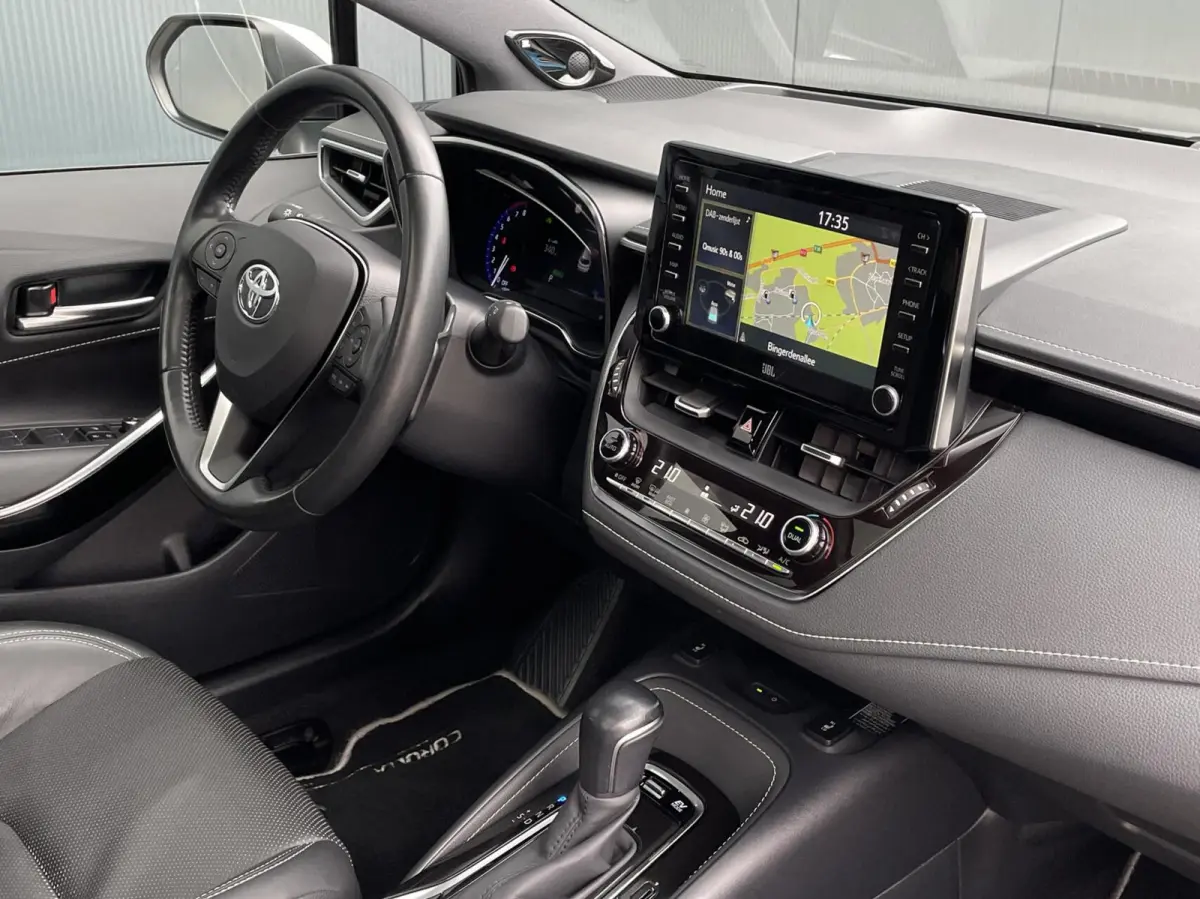 2.0 Hybrid Premium JBL Pano Leder Camera DAB Navi Trekhaak Carplay