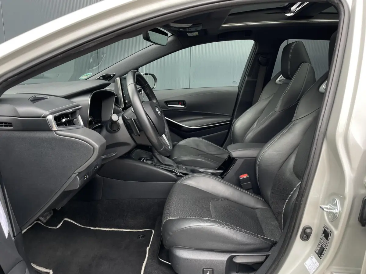 2.0 Hybrid Premium JBL Pano Leder Camera DAB Navi Trekhaak Carplay
