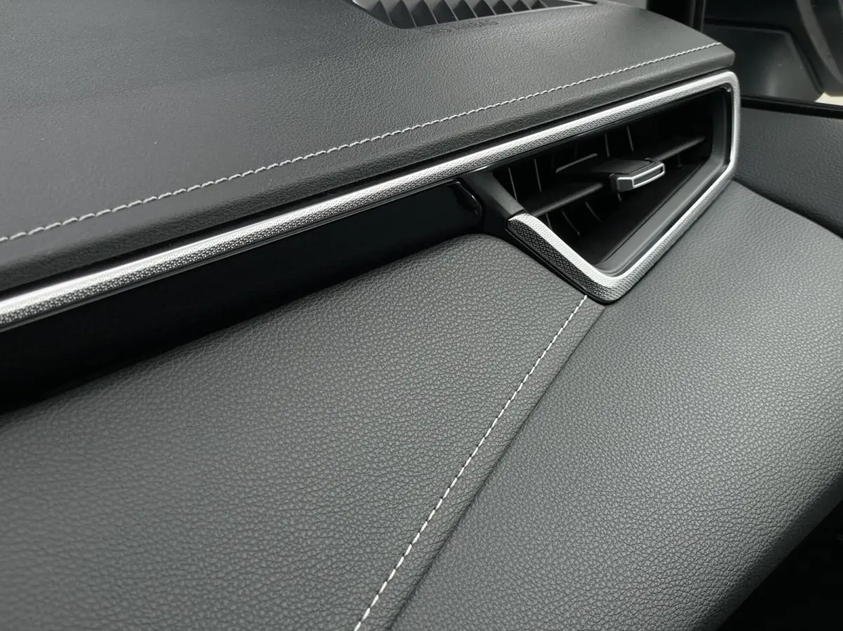 2.0 Hybrid Premium JBL Pano Leder Camera DAB Navi Trekhaak Carplay