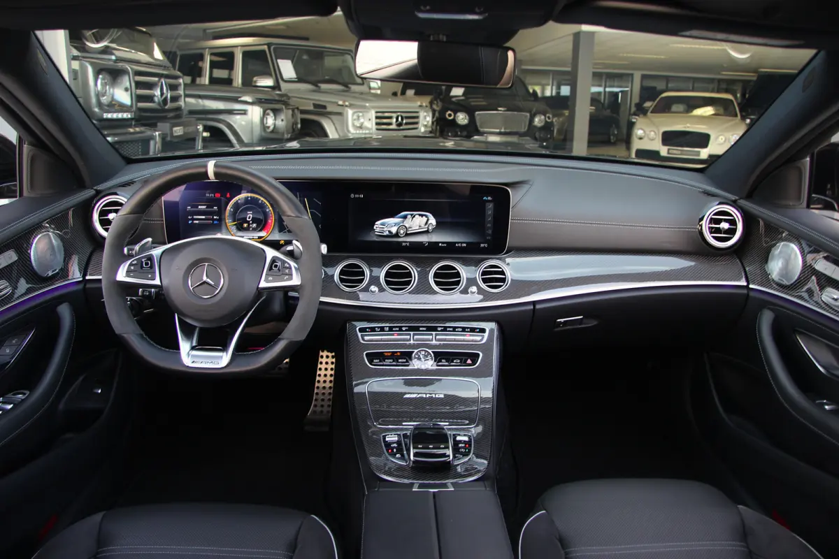 AMG 63 S 4MATIC+ | Keramisch | Driver's Pack | Pano | Burmester | Head-up