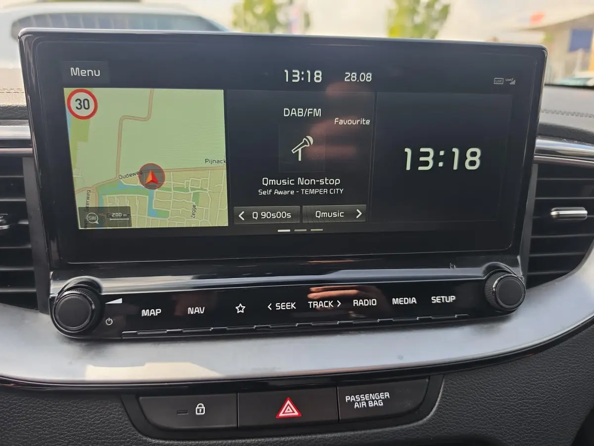 1.4 T-GDi DynamicPlusLine DCT | Navigatie | Climate control | Cruise control | Stoel + stuur verwarming