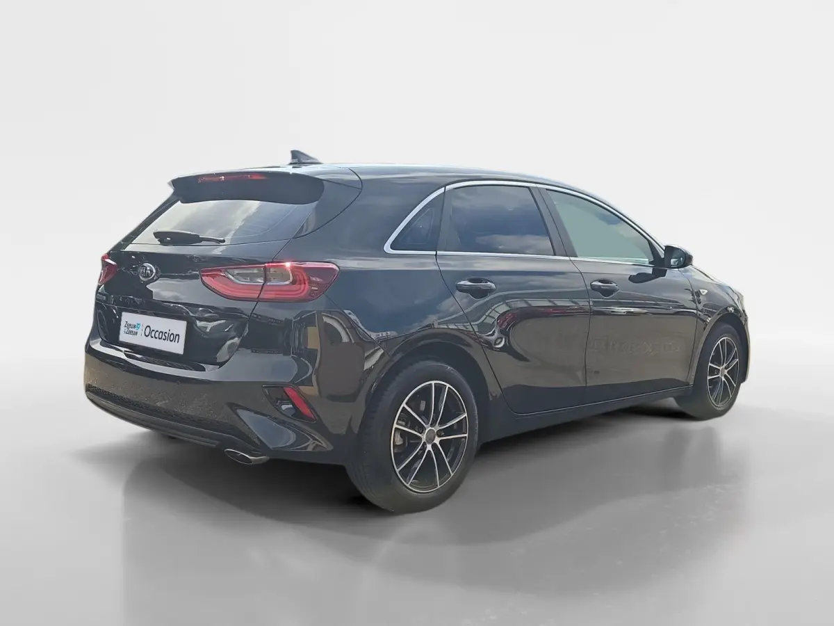 1.4 T-GDi DynamicPlusLine DCT | Navigatie | Climate control | Cruise control | Stoel + stuur verwarming