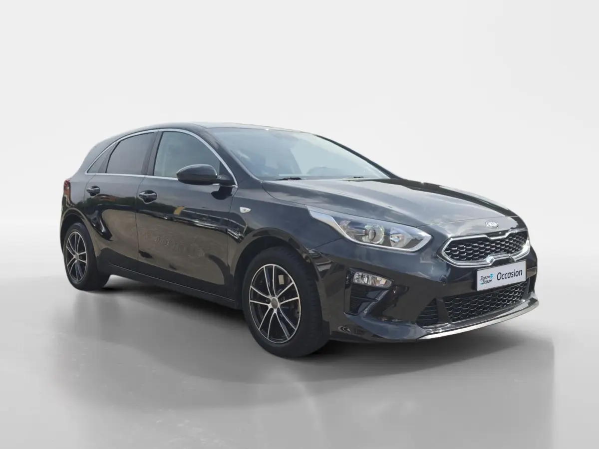 1.4 T-GDi DynamicPlusLine DCT | Navigatie | Climate control | Cruise control | Stoel + stuur verwarming