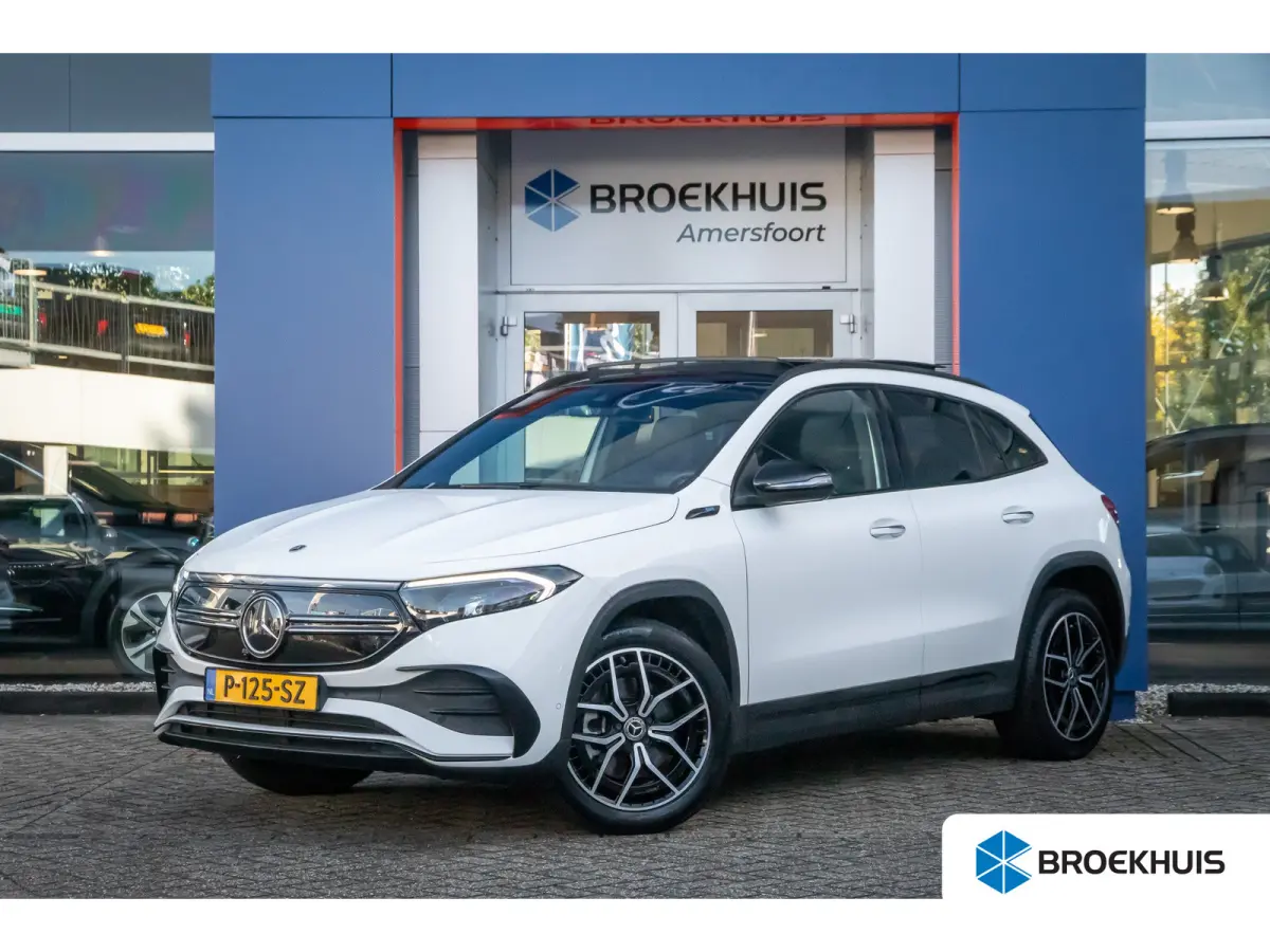 250 Business Solution AMG 67 kWh | Elektrisch panorama-dak | Cruise adaptief | Voorstoelen verwarmd | Elektrisch bedienbare achterklep | Keyless | Achteruitrijcamera | | AMG-styling | Achter