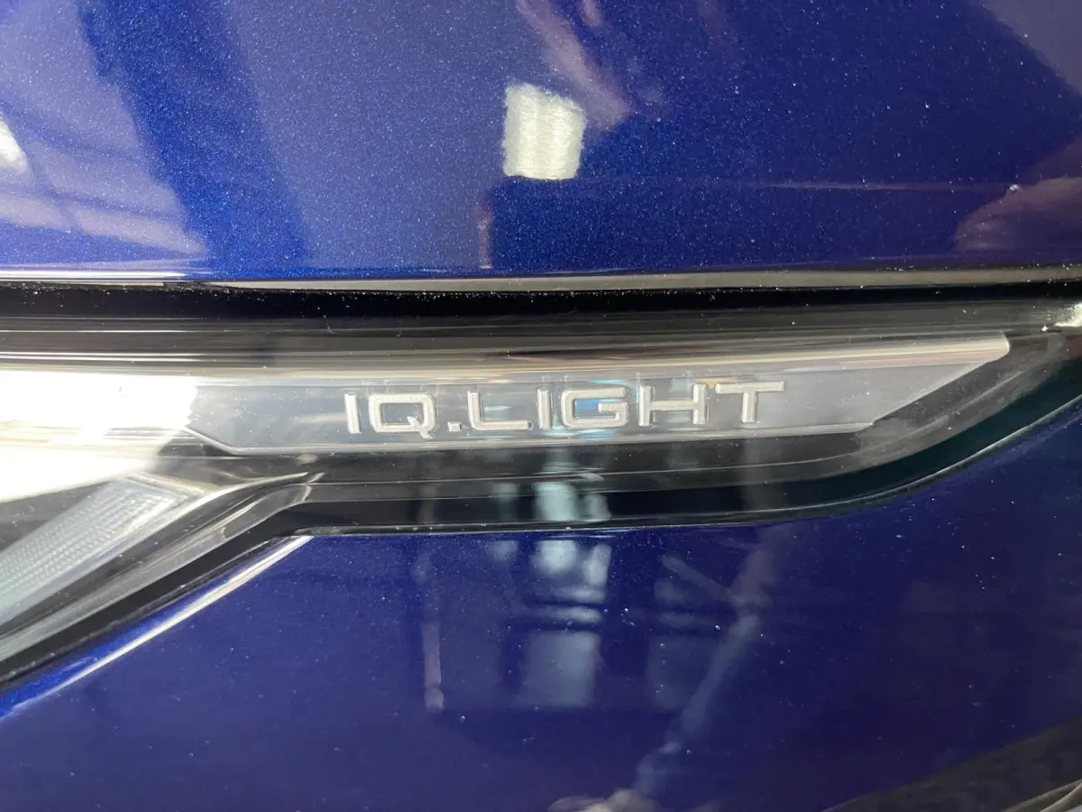 1.5 TSI R-Line Virtual Camra IQ Light Matrix LED