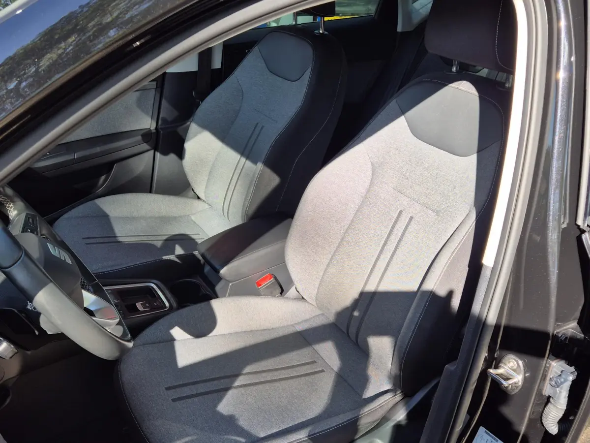 1.5 TSI Style Business Intense | Climate control | PDC voor + achter | Apple Carplay/Android Auto | LM velgen |