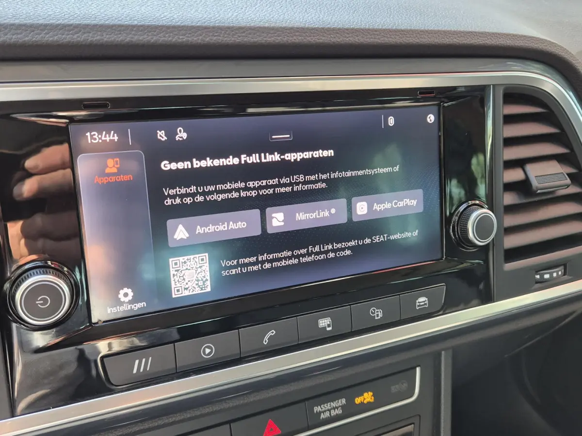 1.5 TSI Style Business Intense | Climate control | PDC voor + achter | Apple Carplay/Android Auto | LM velgen |