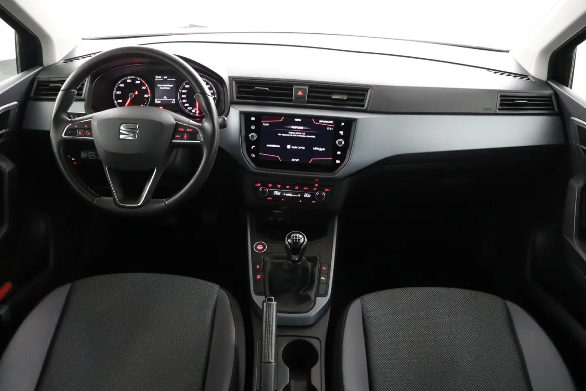 1.0 TSI Style Business Intense | Trekhaak | achteruitrijcamera | Navigatie |