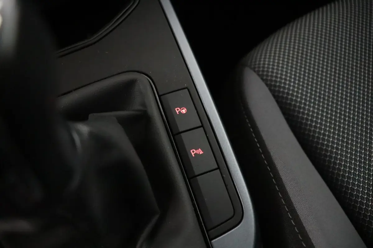 1.0 TSI Style Business Intense | Trekhaak | achteruitrijcamera | Navigatie |