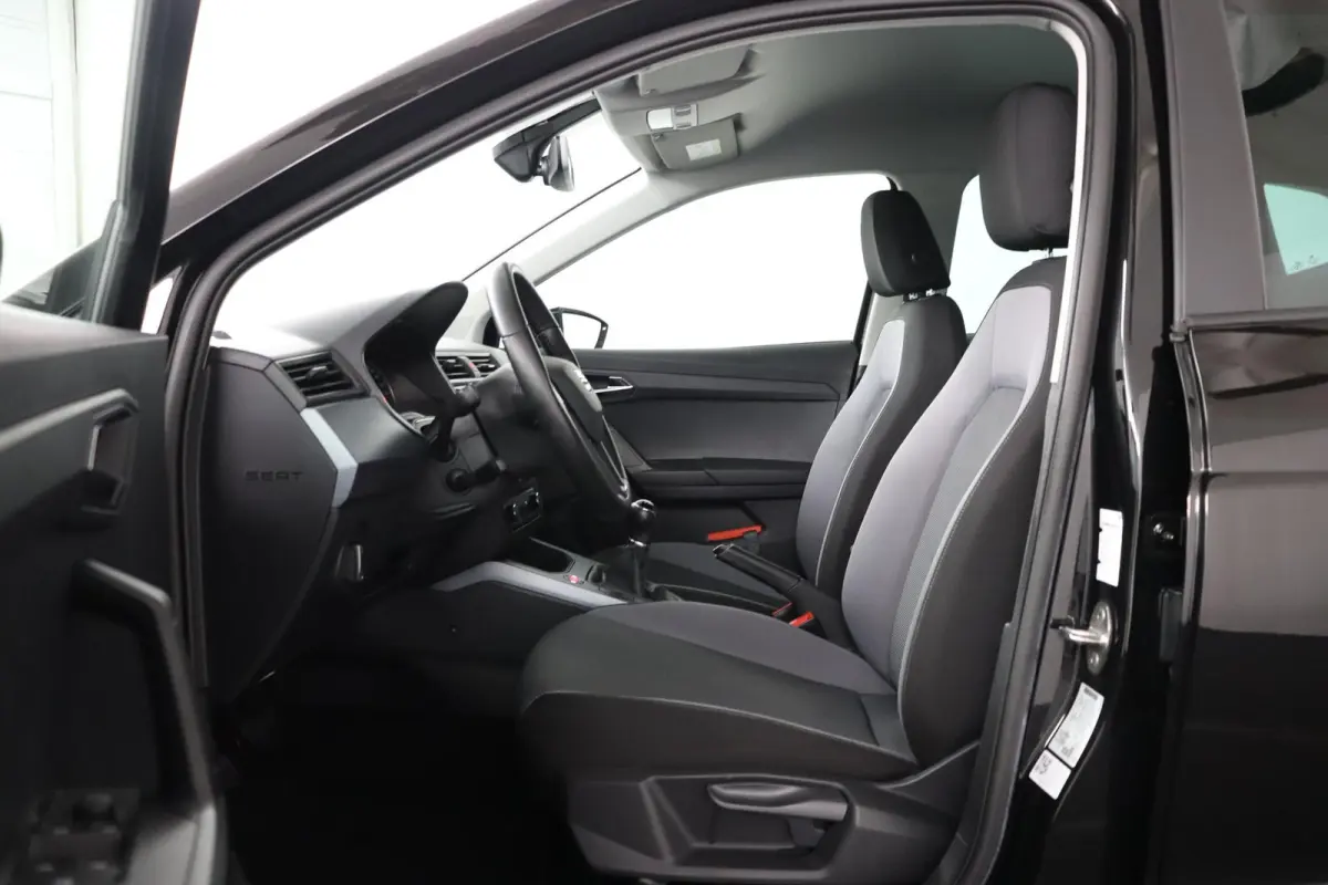1.0 TSI Style Business Intense | Trekhaak | achteruitrijcamera | Navigatie |