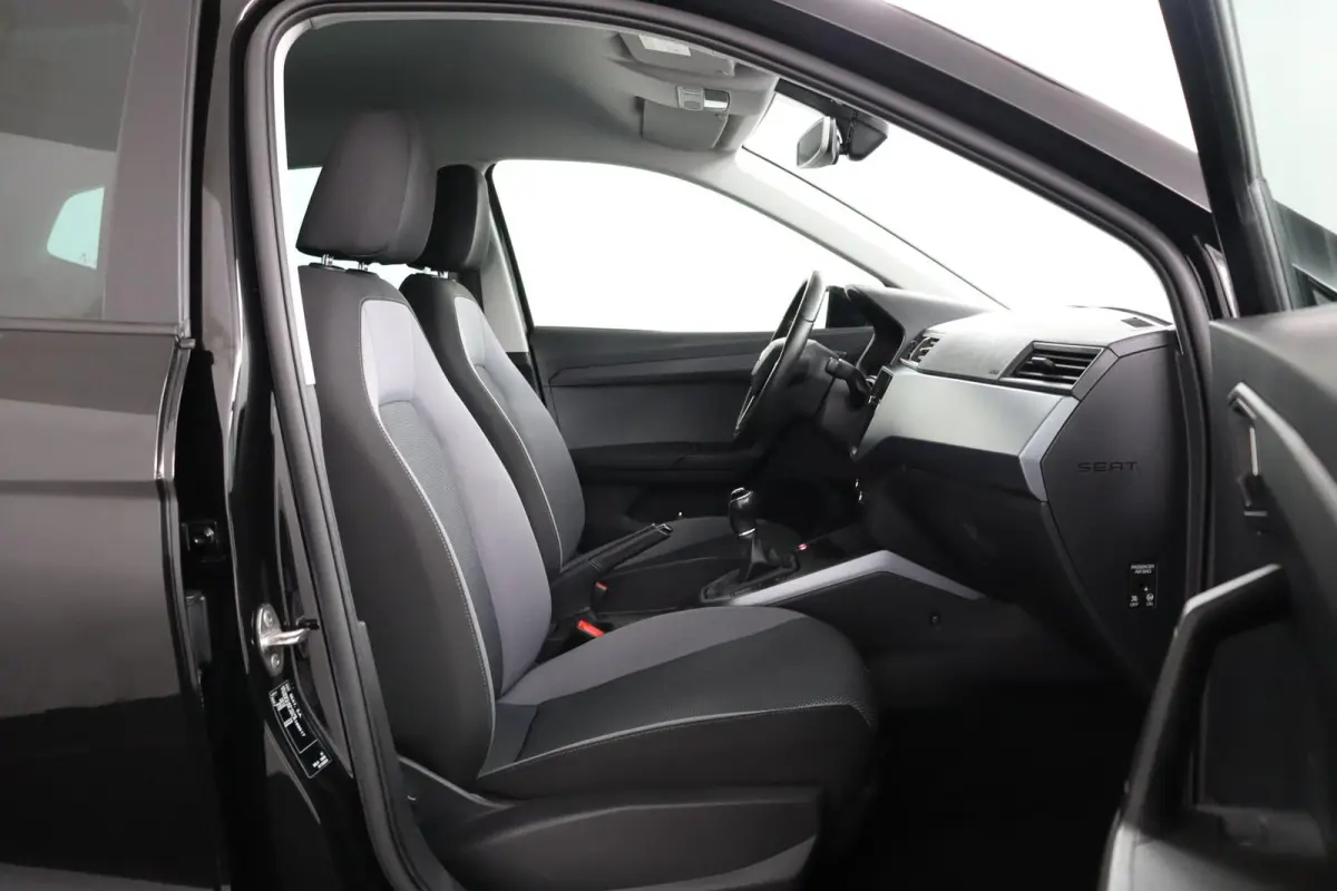 1.0 TSI Style Business Intense | Trekhaak | achteruitrijcamera | Navigatie |