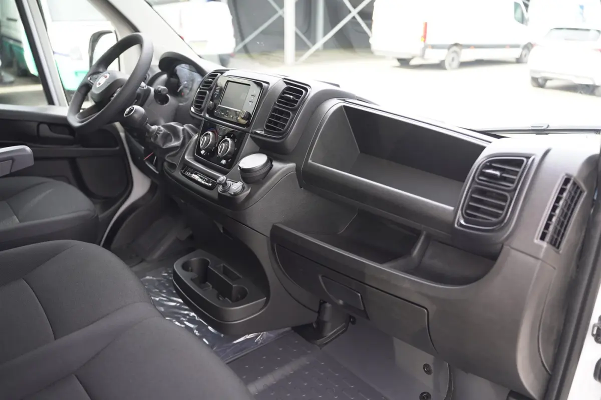 2.2 MultiJet 140 pk L3H2 13m3 BPM vrij Airco, Cruise Control, Multistuur, PDC achter, 3-Zits