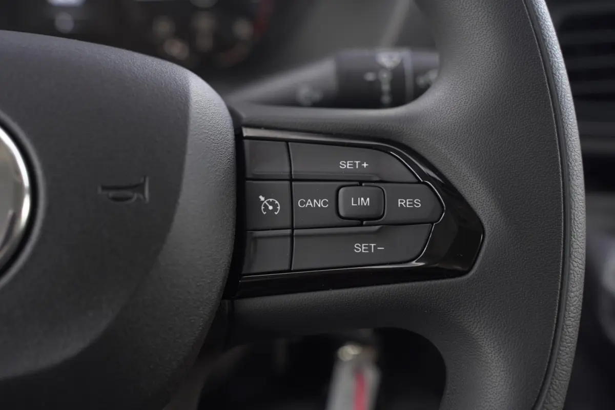 2.2 MultiJet 140 pk L3H2 13m3 BPM vrij Airco, Cruise Control, Multistuur, PDC achter, 3-Zits