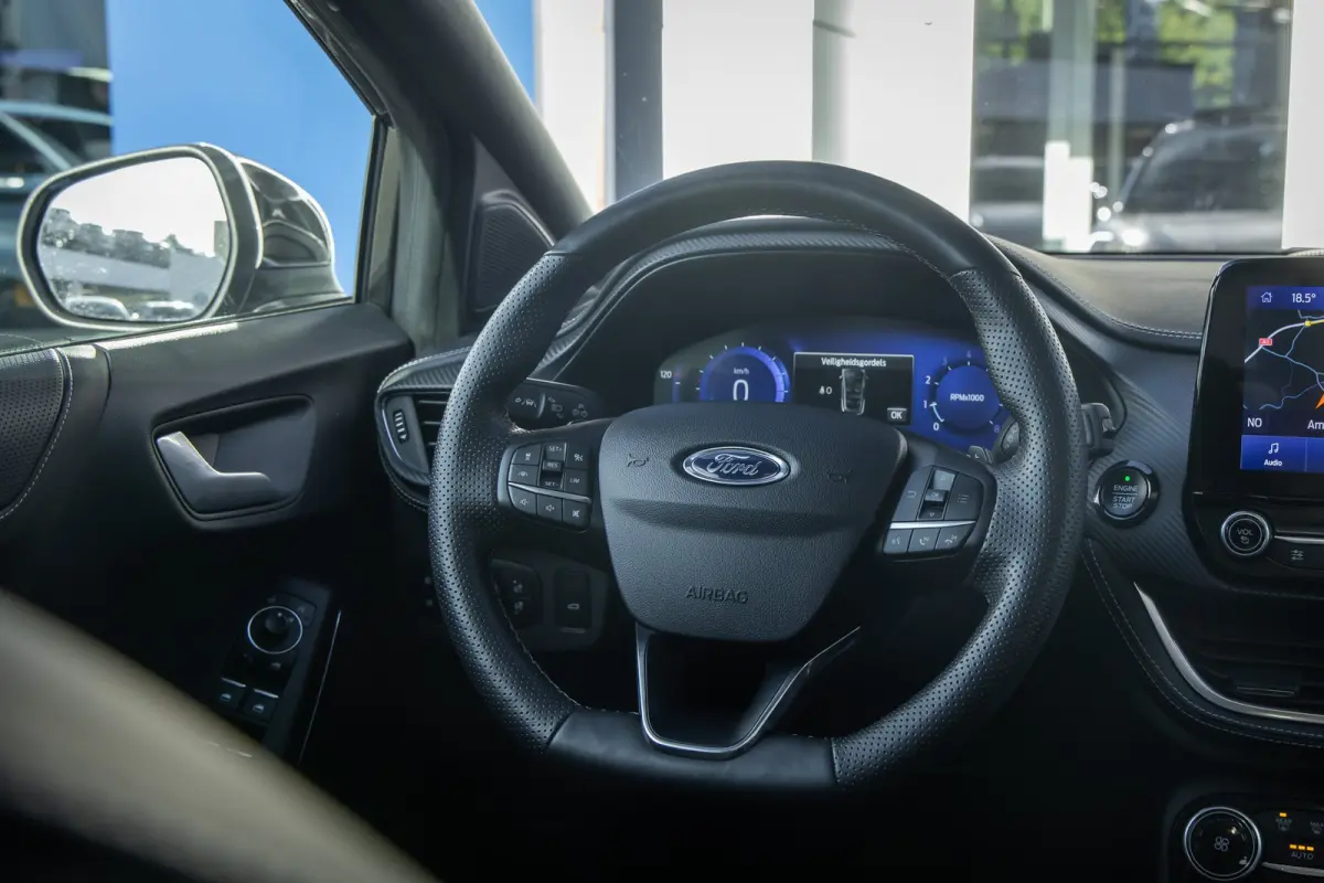 1.0 EcoBoost ST-Line X Vignale | Pano | Apple Carplay/Android Auto | B&O | Cruise control adaptief | Dodehoekdetectie | Elektrisch bedienbare achterklep | Elektrisch glazen panorama-dak | Ap