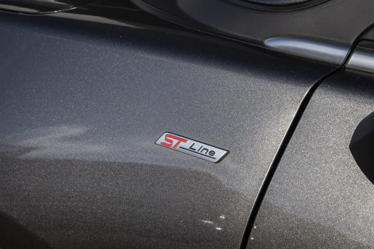 1.0 EcoBoost ST-Line X Vignale | Pano | Apple Carplay/Android Auto | B&O | Cruise control adaptief | Dodehoekdetectie | Elektrisch bedienbare achterklep | Elektrisch glazen panorama-dak | Ap
