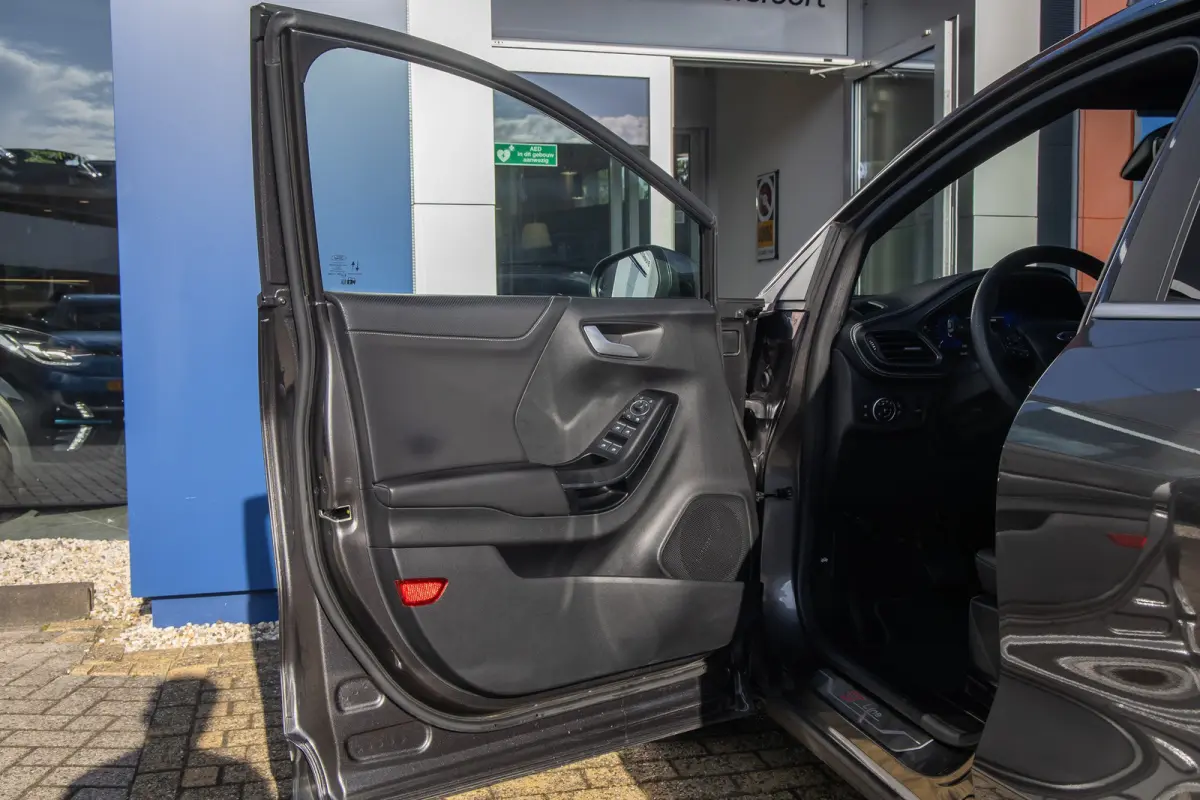 1.0 EcoBoost ST-Line X Vignale | Pano | Apple Carplay/Android Auto | B&O | Cruise control adaptief | Dodehoekdetectie | Elektrisch bedienbare achterklep | Elektrisch glazen panorama-dak | Ap