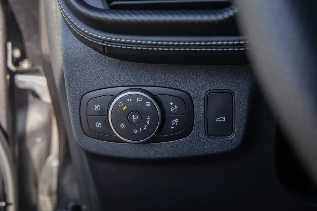 1.0 EcoBoost ST-Line X Vignale | Pano | Apple Carplay/Android Auto | B&O | Cruise control adaptief | Dodehoekdetectie | Elektrisch bedienbare achterklep | Elektrisch glazen panorama-dak | Ap