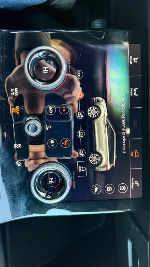 2.0 D180 AWD R-Dynamic SE Leer Navi Led-Xenon Meridia Soundsysteem,