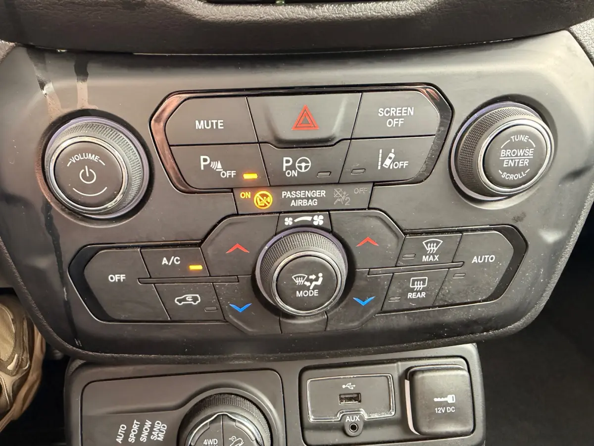 4xe AWD 240 Plug-in Hybrid Electric S Automaat Airco/Ecc Navi Camera