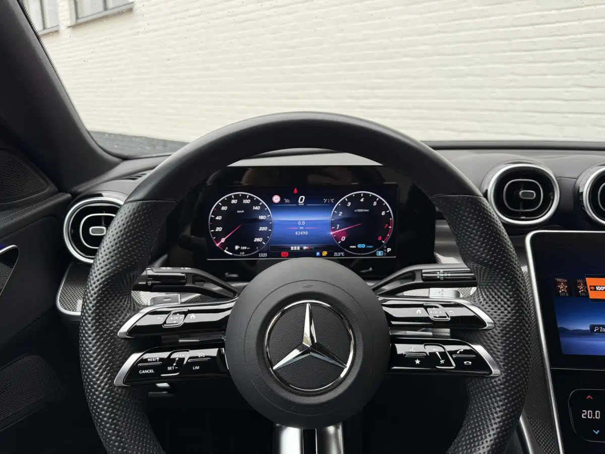 200 AMG Line | Navi | CarPlay | Camera | Laser LED | 18 inch